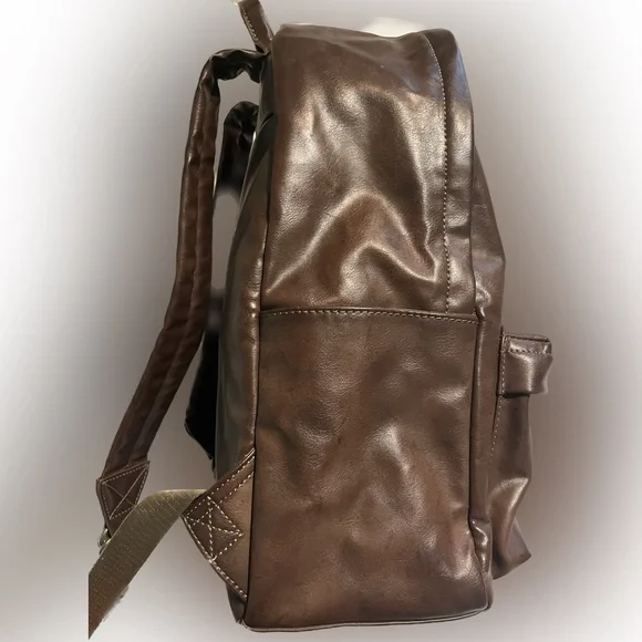 GUESS leather brown backpack - Picture 2 of 12